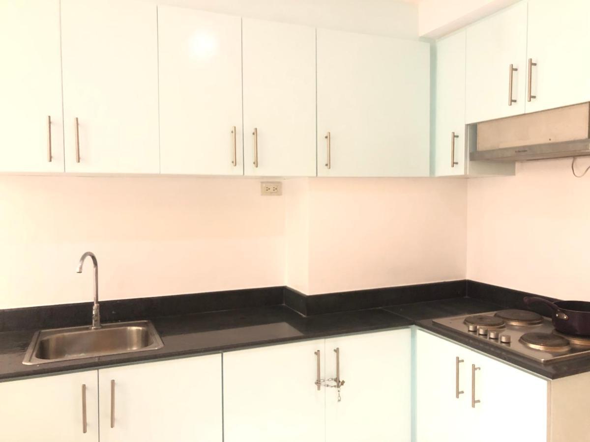 Premiere Haven At Sea Residences Condominium Manila Exterior photo